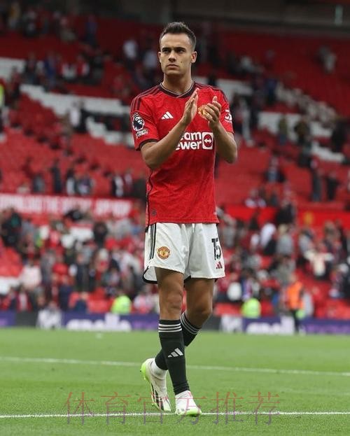 雷吉隆被推荐给多支球队 但曼联尚未发出报价